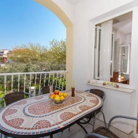 In Okrug Gornji With Sea View, Balcony, Air Conditioning, Wifi 5167-2 Apartment