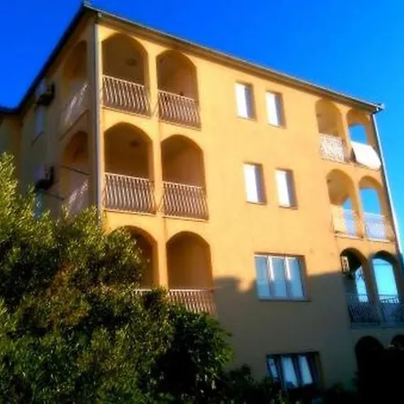 In Okrug Gornji With Sea View, Balcony, Air Conditioning, Wifi 5167-2 Apartment