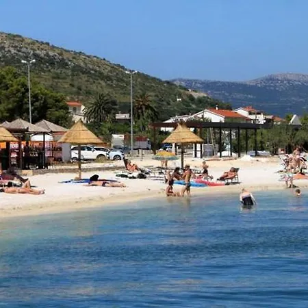 In Okrug Gornji With Sea View, Balcony, Air Conditioning, Wifi 5167-2 * Trogir